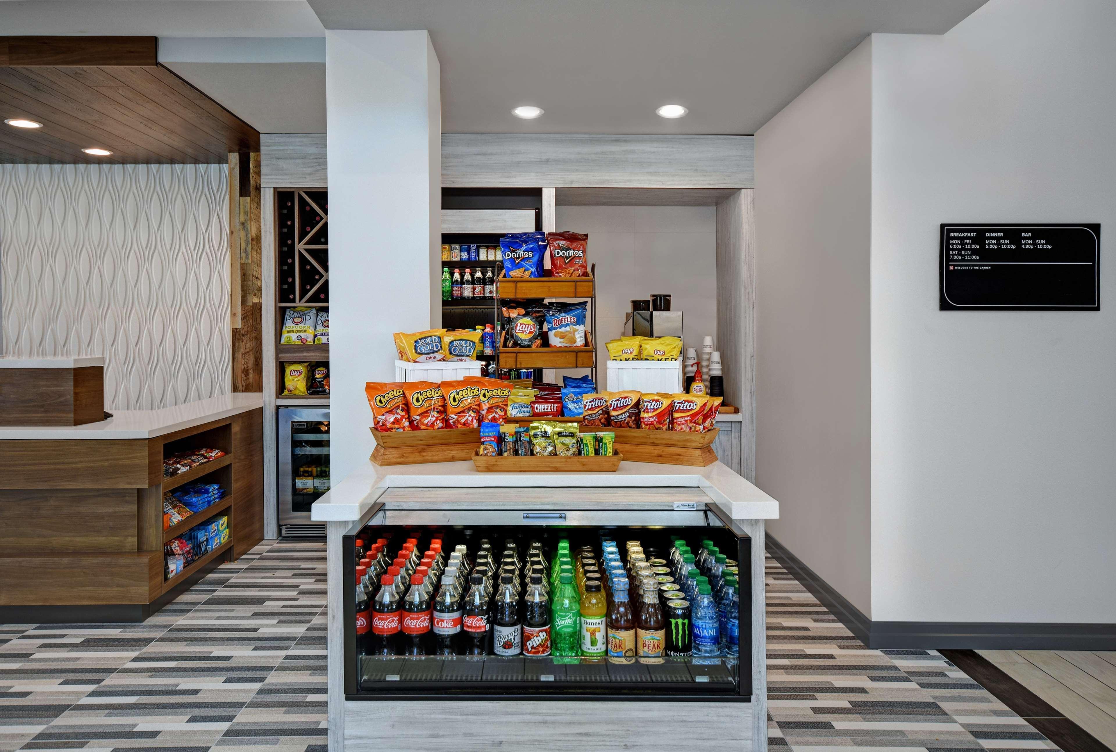Hilton Garden Inn Houston/Galleria Area Екстер'єр фото