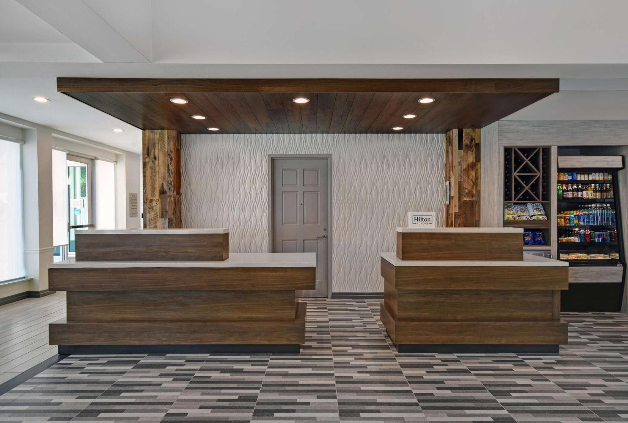Hilton Garden Inn Houston/Galleria Area Екстер'єр фото